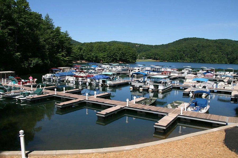 Shorelife Brands offers specialized commercial solutions for custom boat dock, marinas, and resorts.